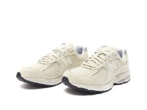 New Balance 2002R