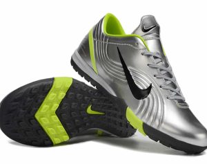 NIKE Mercurial Vapor 1 FG Retro