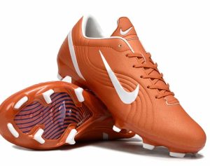 NIKE Mercurial Vapor 1 FG Retro