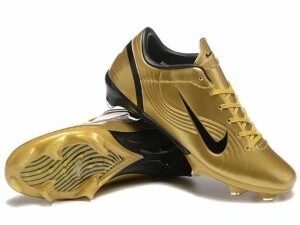 NIKE Mercurial Vapor 1 FG Retro