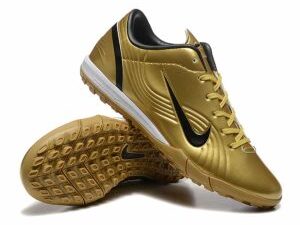 NIKE Mercurial Vapor 1 FG Retro