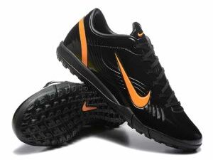 NIKE Mercurial Vapor 1 FG Retro