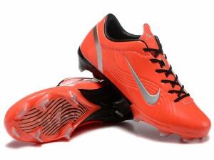 NIKE Mercurial Vapor 1 FG Retro