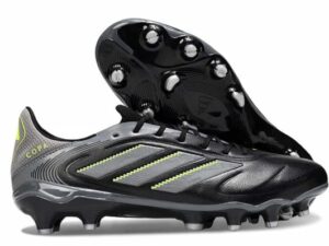 Adidas Limited-Edition 11PRO TK