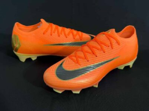 Nike AIR Zoom Mercurial Vapor 16 FG