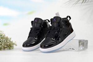 Nike Air Jordan 1 Children’s shoes
