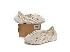 Adidas Yeezy Foam Runner