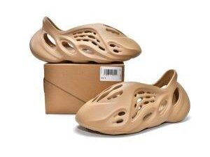 Adidas Yeezy Foam Runner