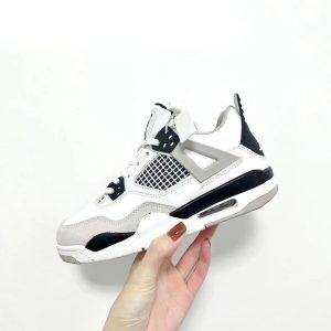 Air Jordan 4 Children’s shoes