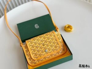 Goyard Style Crossbody Bag 7
