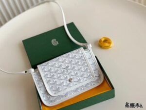 Goyard Style Crossbody Bag 11