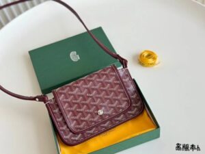 Goyard Style Crossbody Bag 3