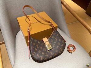 Louis Vuitton 24