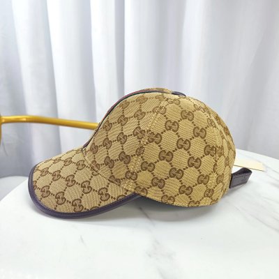GUCCI CAP11