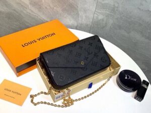 Louis Vuitton 23