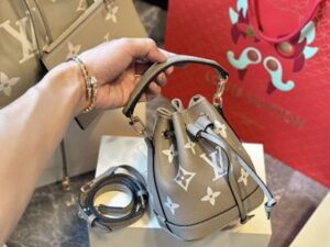 Louis Vuitton Bag 10