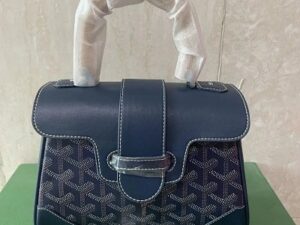 Luxury Goyard Wallet 26
