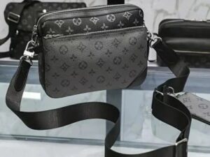 Louis Vuitton Fashion Bag 6