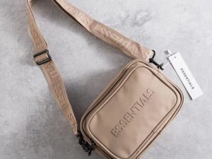 Louis Vuitton Fashion Bag 24