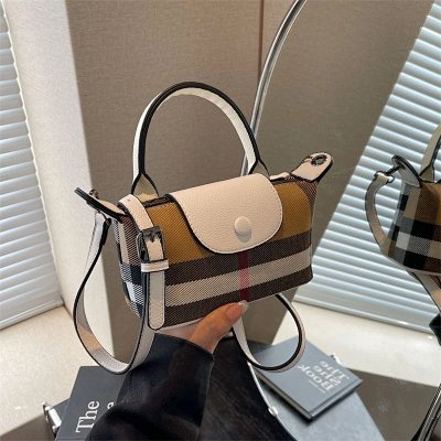 Louis Vuitton Fashion Bag 25