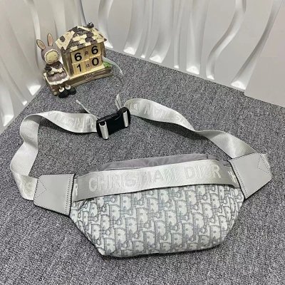 Louis Vuitton Fashion Bag 8