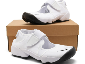 Nike AIR RIFT BR