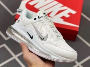 Air Max 720 V3
