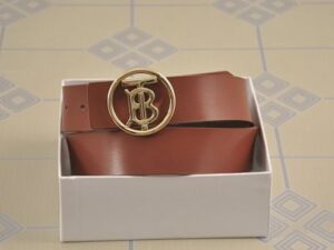 Burberry TB Premium Leather Belt 31