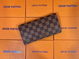 Louis Vuitton Fashion Wallet 36