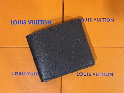 Louis Vuitton Fashion Wallet 29