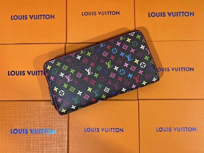 Louis Vuitton Fashion Wallet 30
