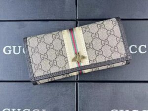 Luxury Gucci Wallet 25