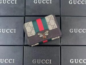 Luxury Gucci Wallet 32