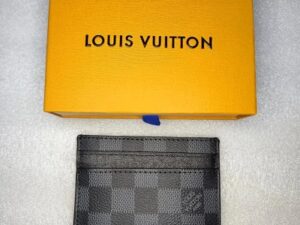Louis Vuitton Luxury Wallet 6