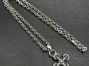 Women’s Necklace 18