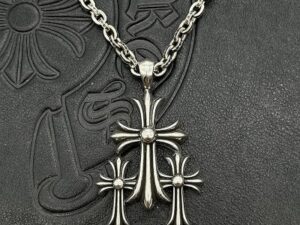 Women’s Necklace 19