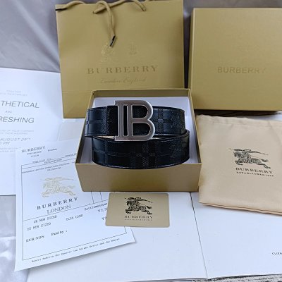 Burberry TB Premium Leather Belt 1